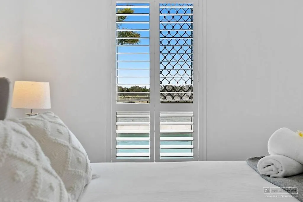 Villa Waters Edge! Banksia Beach