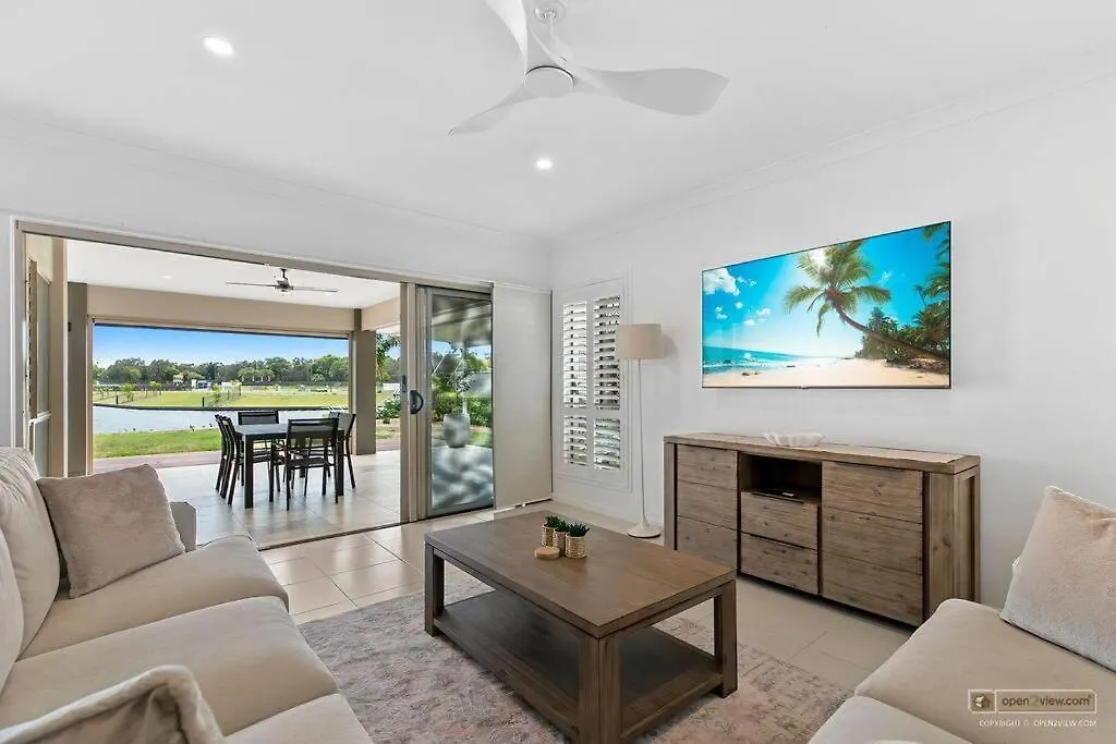 Сasa de vacaciones Villa Waters Edge! Banksia Beach Australia